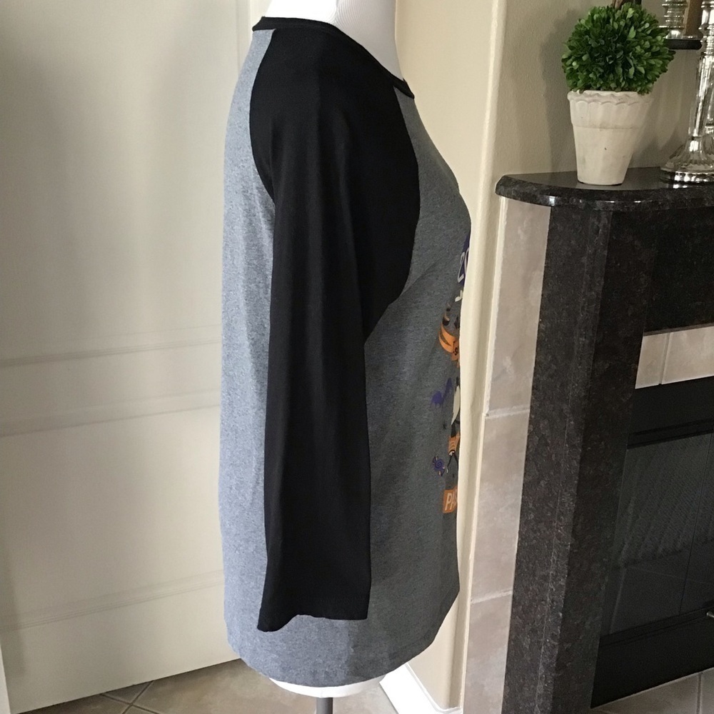 Disney Parks Mickey's Halloween Party 2018 Shirt SMALL Glow In The Dark Faces - Picture 6 of 15